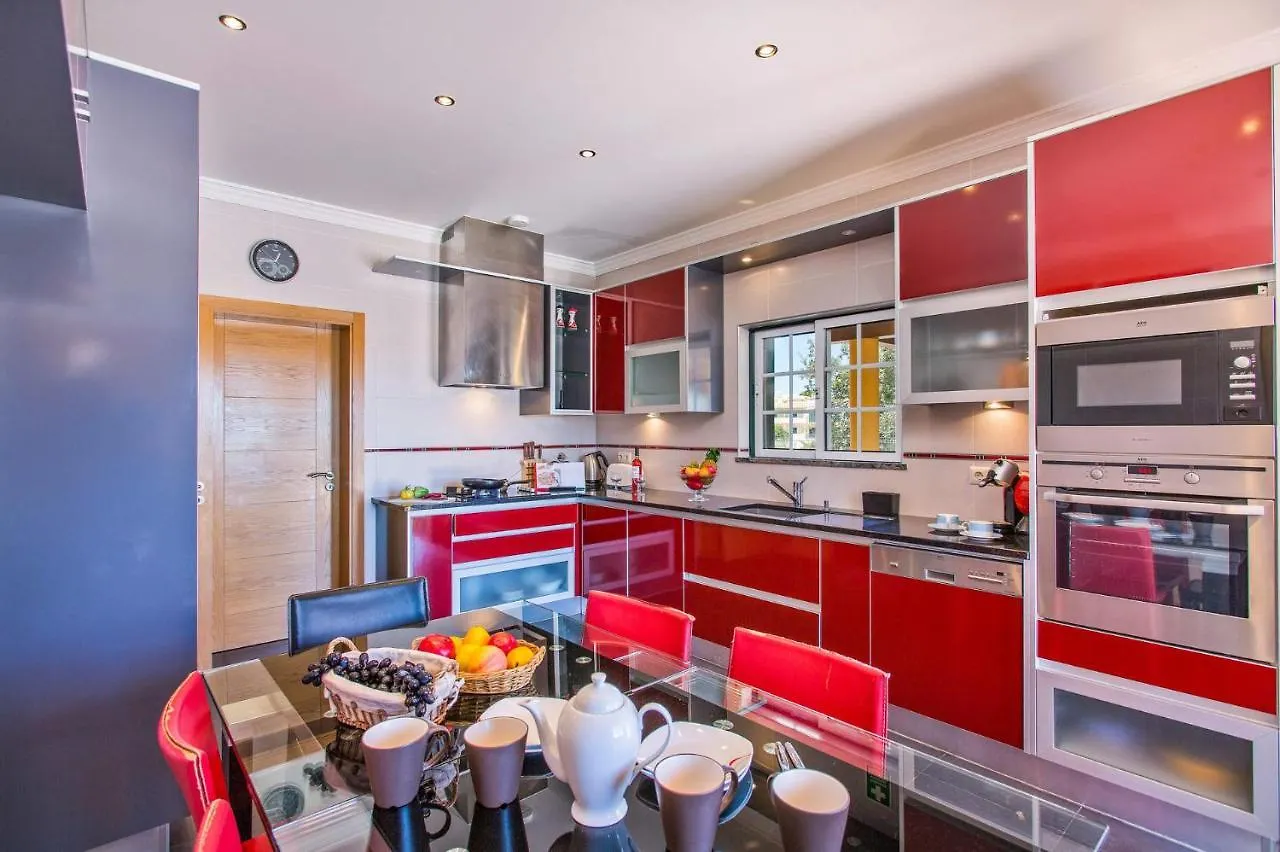 Villa Nincha - Heated Pool - Free Wi-Fi - Air Con Albufeira 0*,